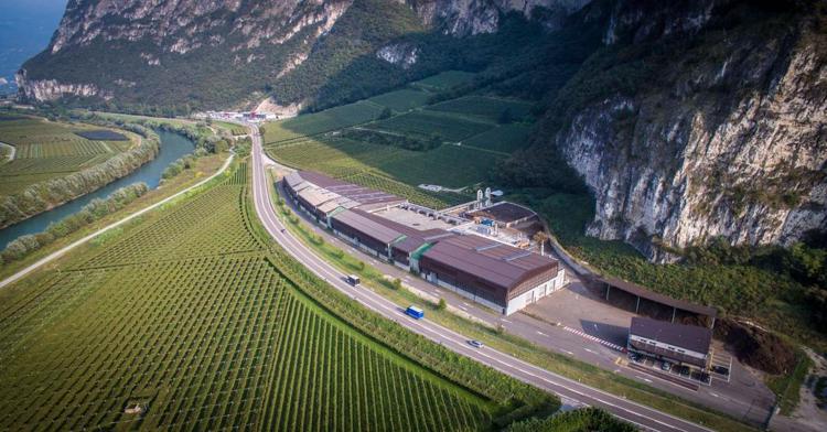 Sostenibilità: da rifiuti umidi a biometano per autobus, succede in Trentino