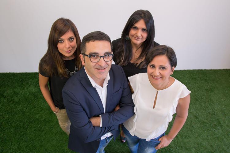 Salvatore Cobuzio, founder e AD, con le altre founder Simona Canto, Laura Bvelacquae Tiziana Mendolia