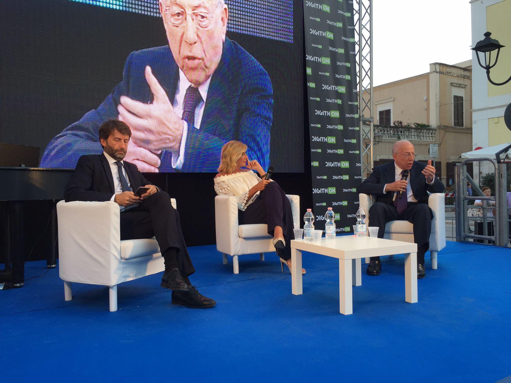 Il ministro dei Beni Culturali, Dario Franceschini, e il presidente di Mediaset, Fedele Confalonieri