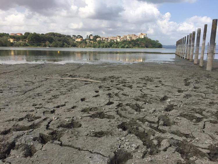 Maltempo: con le prime piogge livello Lago di Bracciano guadagna 8 cm