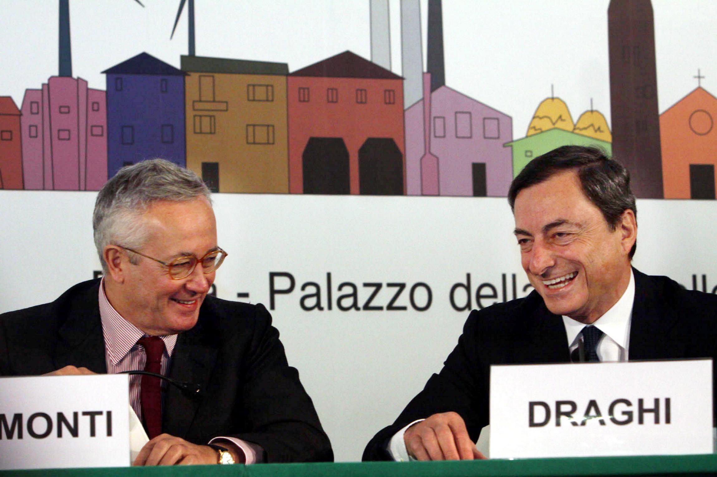 Mario Draghi e Giulio Tremonti (Fotogramma)