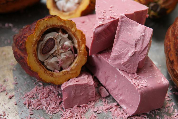 Alimenti: Barry Callebaut annuncia il quarto tipo di cioccolato, 'ruby'