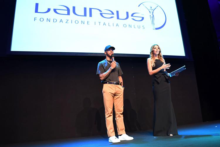 Lewis Hamilton al Laureus Charity Event al Teatro Vetra a Milano.