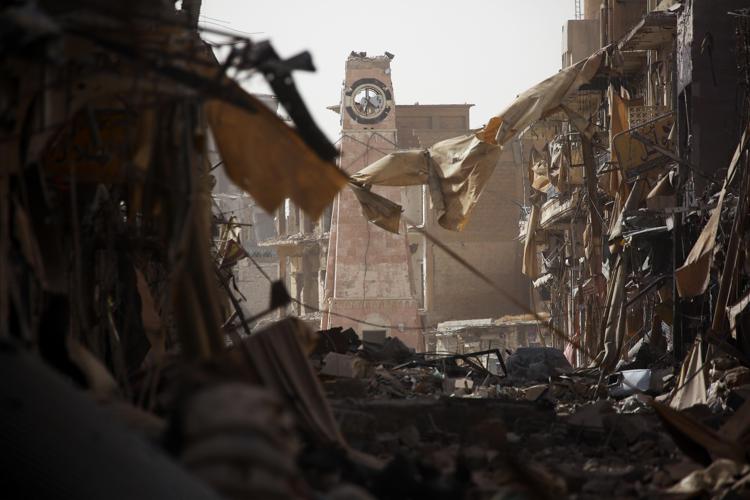 Una recente immagine di Raqqa (Afp) - AFP