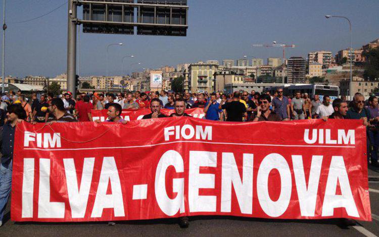 La protesta dei lavoratori dell'Ilva di Cornigliano (Ge)