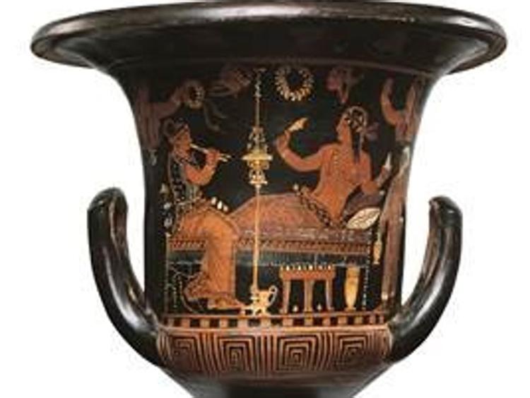 Particolare del vaso del IV secolo a.C. che sarà restituito all'Italia dallo statunitense Speed Art Museum 