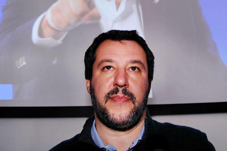 Salvini in meeting with Five-Star lawmakers