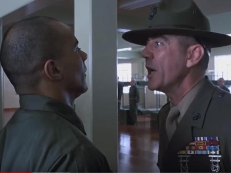R. Lee Ermey nei panni del sergente maggiore Hartman in 'Full Metal Jacket' (Fermo immagine dal film)