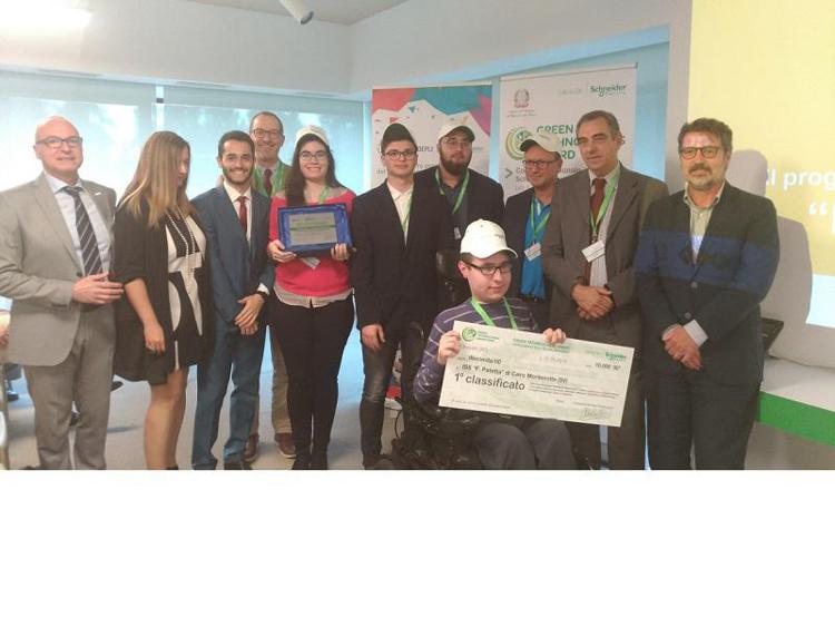 L'ISS Patetta di Cairo Montenotte (Savona) vincitore dell'edizione 2018 del premio per le scuole Green Technologies Award di Schneider Electric