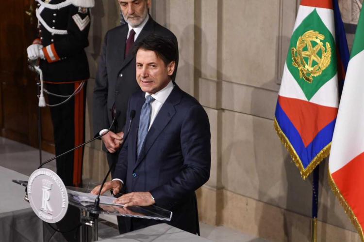 Mattarella invites populist pick Conte to form government