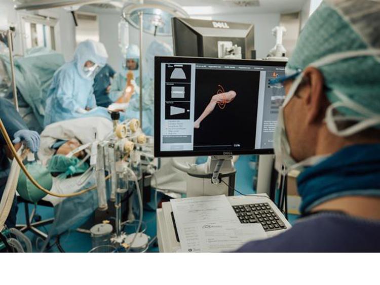 Chirurgia ortopedica robotica, Italia protagonista nel mondo grazie alla Clinica San Francesco di Verona