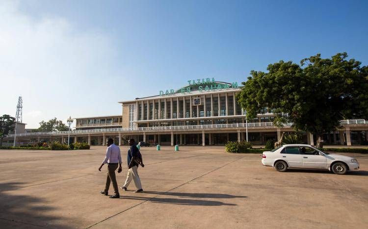"Castrare i gay", la richiesta delle donne al governo in Tanzania 6 alternate text
