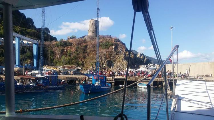 Foti Crociere: “Mini crociere giornaliere nel mare di Calabria, personalizza il tuo evento a bordo”