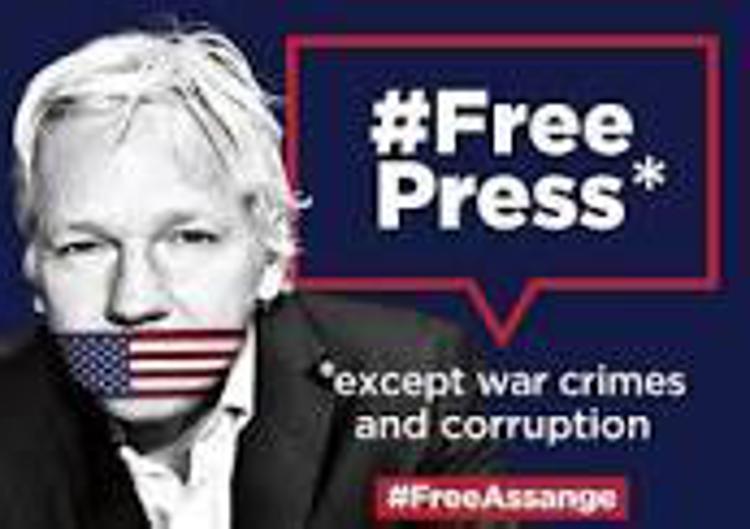 119 giuristi firmano un appello per la liberazione di  Julian Assange.