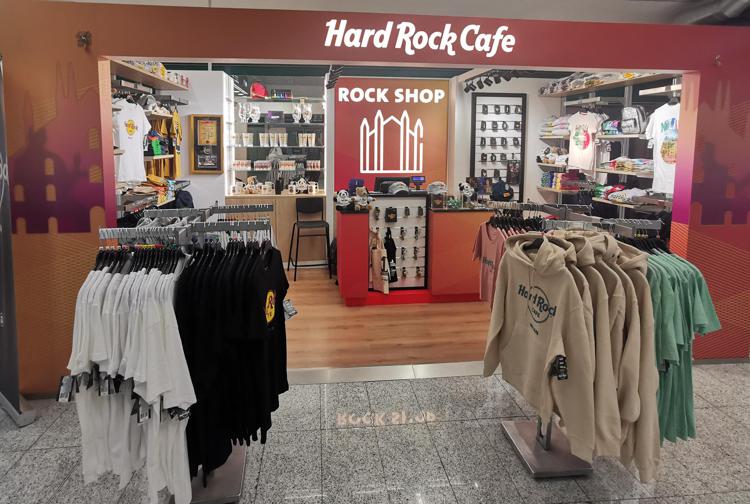Hard Rock Cafe Milan vola a Malpensa