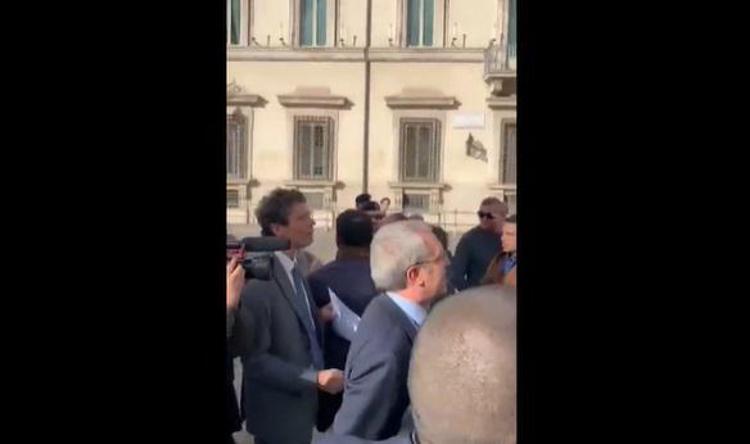 Magi e Della Vedova durante lo scontro con il presidente Coldiretti Prandini