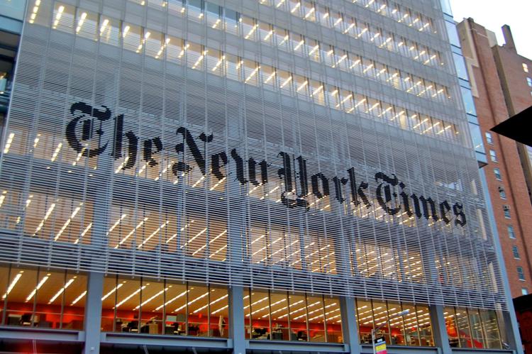 Giornalismo contro intelligenza artificiale, il New York Times denuncia OpenAI