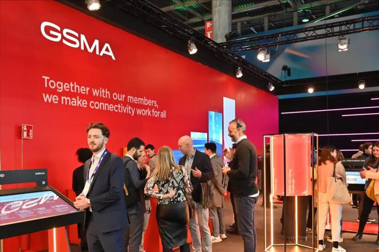 GSMA, accordo con IBM per il supporto dell'intelligenza artificiale nelle telecomunicazioni