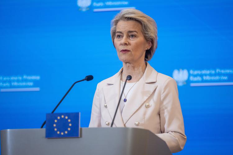 La presidente della Commissione Europea Ursula von der Leyen - (Afp)