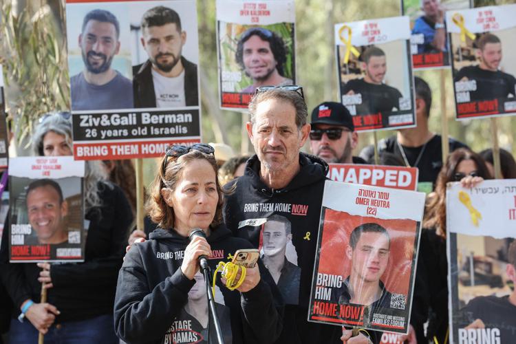 Manifestazione per gli ostaggi israeliani rapiti il 7 ottobre - Afp