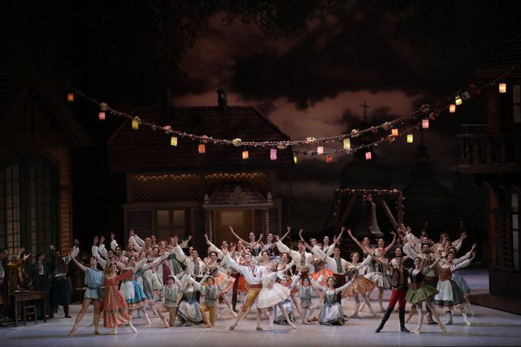 Il corpo di ballo della Scala nella 'Coppelia' di Alexei Ratmansky 