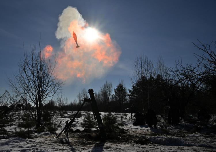 Bombe in Ucraina - (Afp)