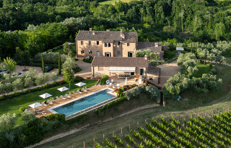 Emma Villas, affitti brevi ville lusso in frenata, stranieri se le comprano