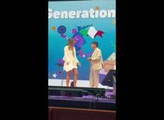 Il comico e conduttore sul palco del Next Generation Fest gioca su dichiarazioni del ministro di qualche giorno fa 'i toscani hanno rotto le palle'