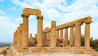 Valle dei Templi, Agrigento (Sicilia) dove avverrà la premiazione del Mandararossa 2025.