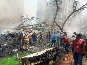 I rottami dopo l'incidente del Boeing Air India - Fotogramma /Ipa