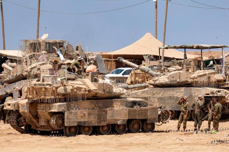 gaza confine israele idf carriarmati afp