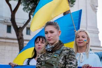 Giulia Schiff a una manifestazione a Roma per l'Ucraina - Fotogramma /Ipa