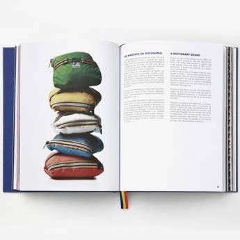 Il libro che celebra 60 anni di K-Way