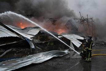 Soccorsi in Ucraina dopo l'attacco russo nella notte - Afp
