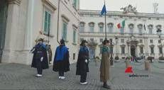 Cambio della guardia al femminile