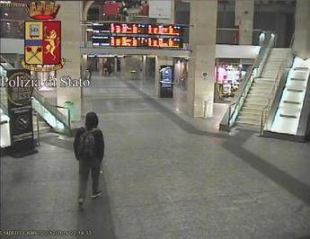 Sulla rivista dell'Isis l'elogio di Amri, l'attentatore di Berlino Sulla rivista dell'Isis l'elogio di Amri, l'attentatore di Berlino
