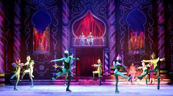 Schiaccianoci On Ice', anteprima benefica per Progetto Arca Schiaccianoci On Ice', anteprima benefica per Progetto Arca