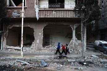 Siria, l'allarme dell'Onu: 300mila bambini bloccati da assedio Siria, l'allarme dell'Onu: 300mila bambini bloccati da assedio