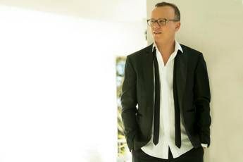 Gigi D'Alessio, all'Ariston con 'La prima stella' e l'album dei 50 anni Gigi D'Alessio, all'Ariston con 'La prima stella' e l'album dei 50 anni