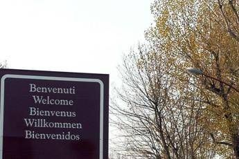 Parlare due lingue protegge dall'Alzheimer Parlare due lingue protegge dall'Alzheimer