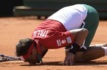 Coppa Davis, Fognini porta l'Italia ai quarti Coppa Davis, Fognini porta l'Italia ai quarti