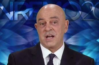 Crozza: Conti-De Filippi promessi sponsor e bersaglia Gentiloni, Salvini e Raggi Crozza: Conti-De Filippi promessi sponsor e bersaglia Gentiloni, Salvini e Raggi