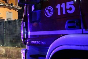 Roma, scontro tra auto e moto: morto calciatore 19enne e carabiniere Roma, scontro tra auto e moto: morto calciatore 19enne e carabiniere