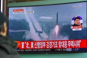 Nuova sfida della Corea del Nord, missile nel Mar del Giappone