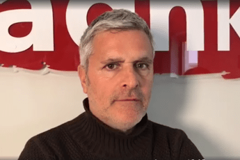 Enrico Lucci a D'Alema e Renzi: Non siete i proprietari del partito Enrico Lucci a D'Alema e Renzi: Non siete i proprietari del partito
