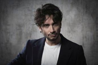 Fabrizio Moro: Ora vi canto di me! E nel futuro ci sono romanzi e cinema Fabrizio Moro: Ora vi canto di me! E nel futuro ci sono romanzi e cinema