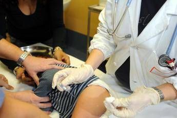 Allarme ministero: In un anno +230% casi morbillo Allarme ministero: In un anno +230% casi morbillo