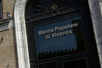 Popolare Vicenza e Veneto Banca chiedono l'aiuto di Stato Popolare Vicenza e Veneto Banca chiedono l'aiuto di Stato