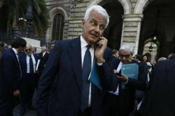 Nomine: a Leonardo arriva Profumo, Del Fante alle Poste. All'Eni confermato Descalzi Nomine: a Leonardo arriva Profumo, Del Fante alle Poste. All'Eni confermato Descalzi