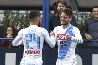 Napoli si complica la vita ma sfata tabù Castellani, Empoli battuto 3-2 Napoli si complica la vita ma sfata tabù Castellani, Empoli battuto 3-2